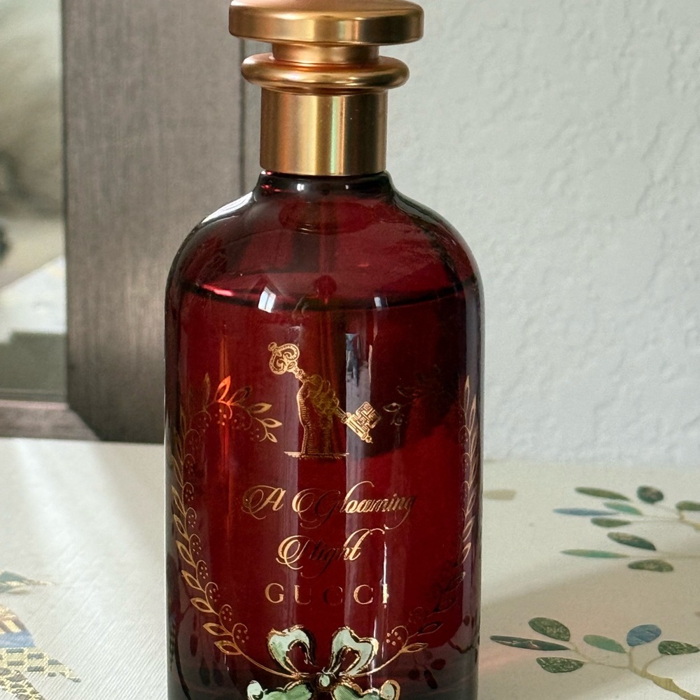 Gucci A gloaming night Alchemist Garden